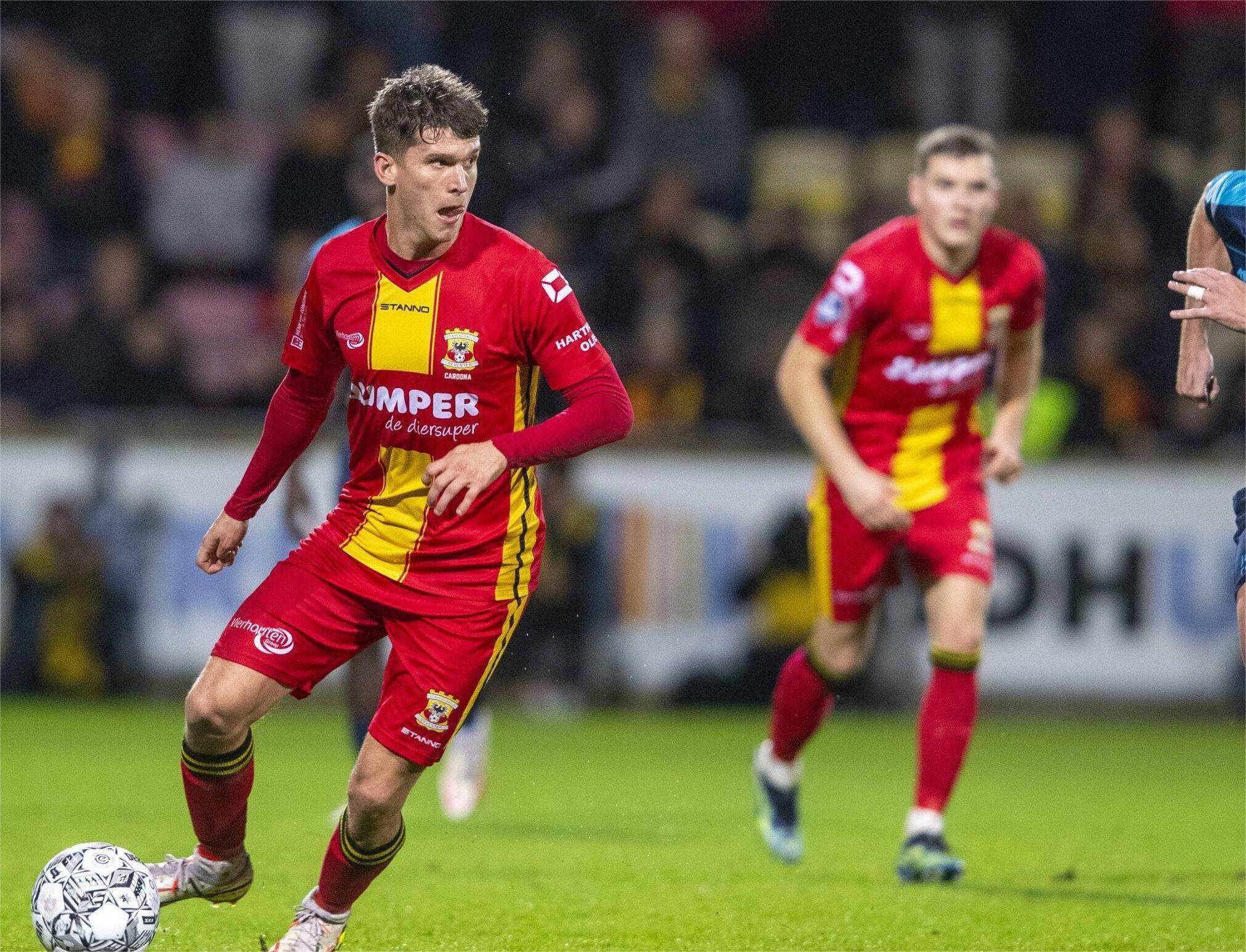 线球员的进 线球员的进