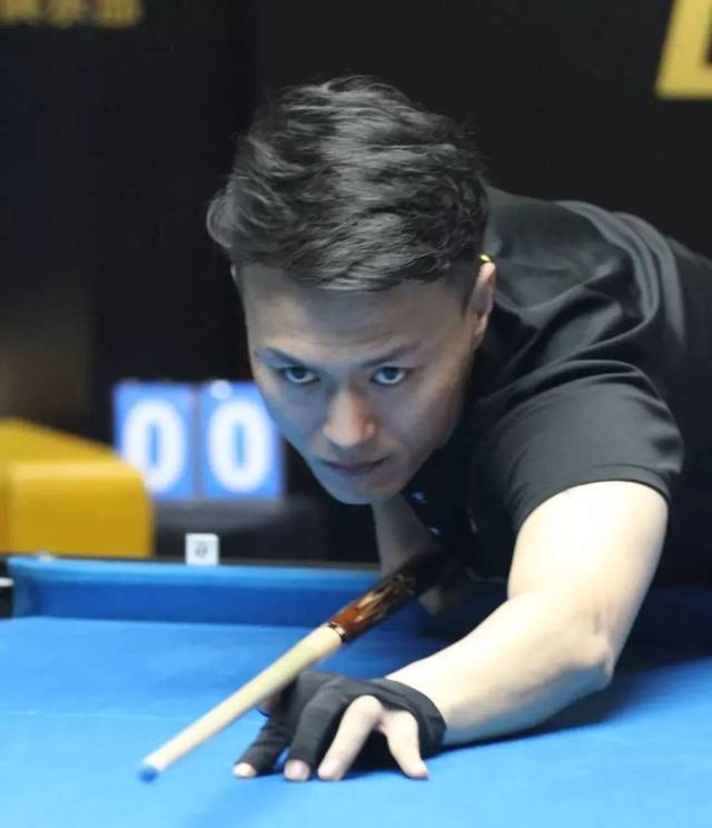 市里跑出山 市里跑出山